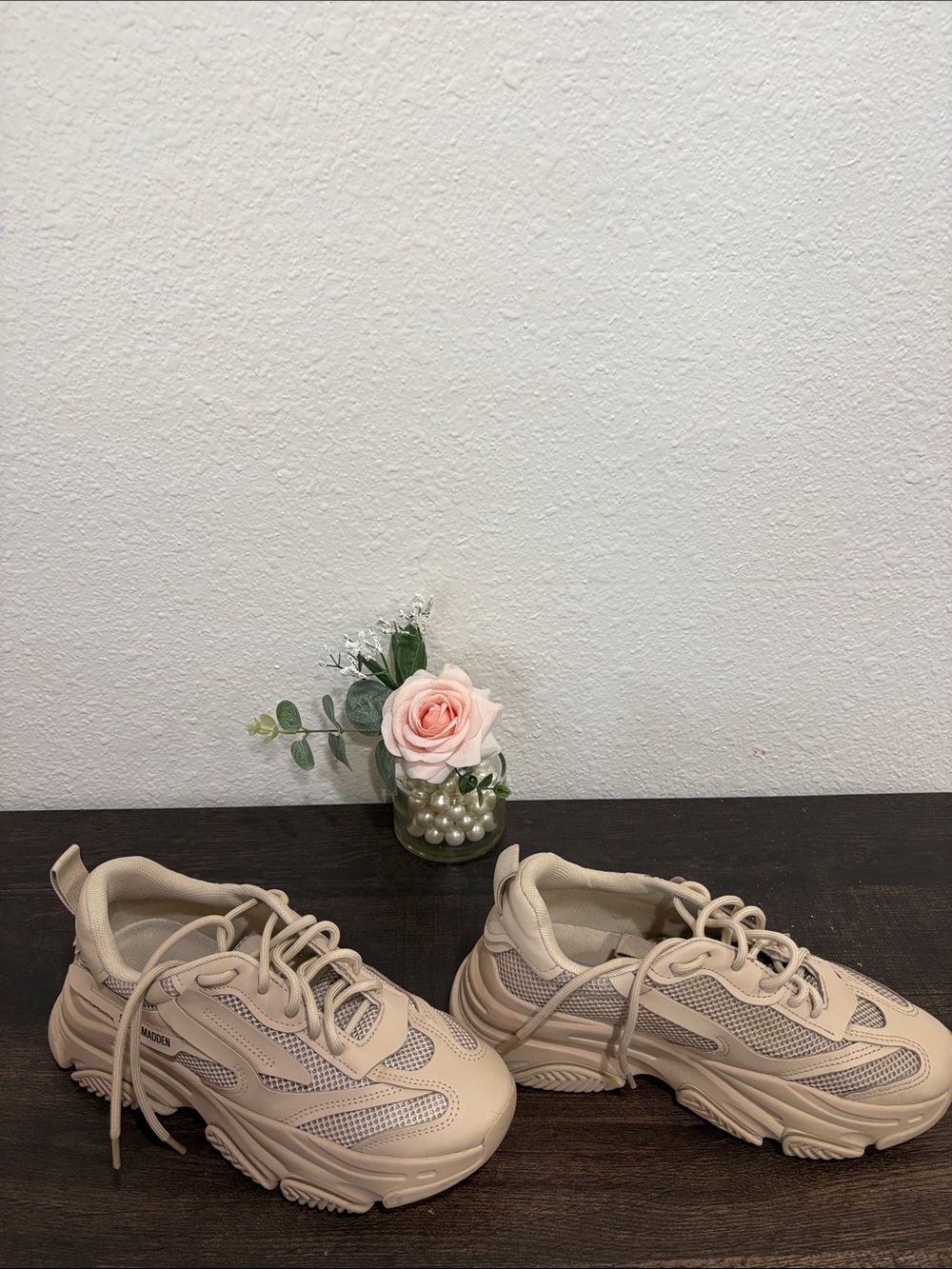 Steve Madden Beige Platform Mesh Lace-Up Sneakers